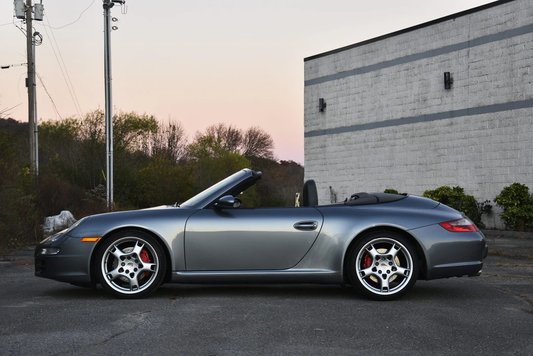 2005 Porsche 997 Carrera S - Image 10 of 31