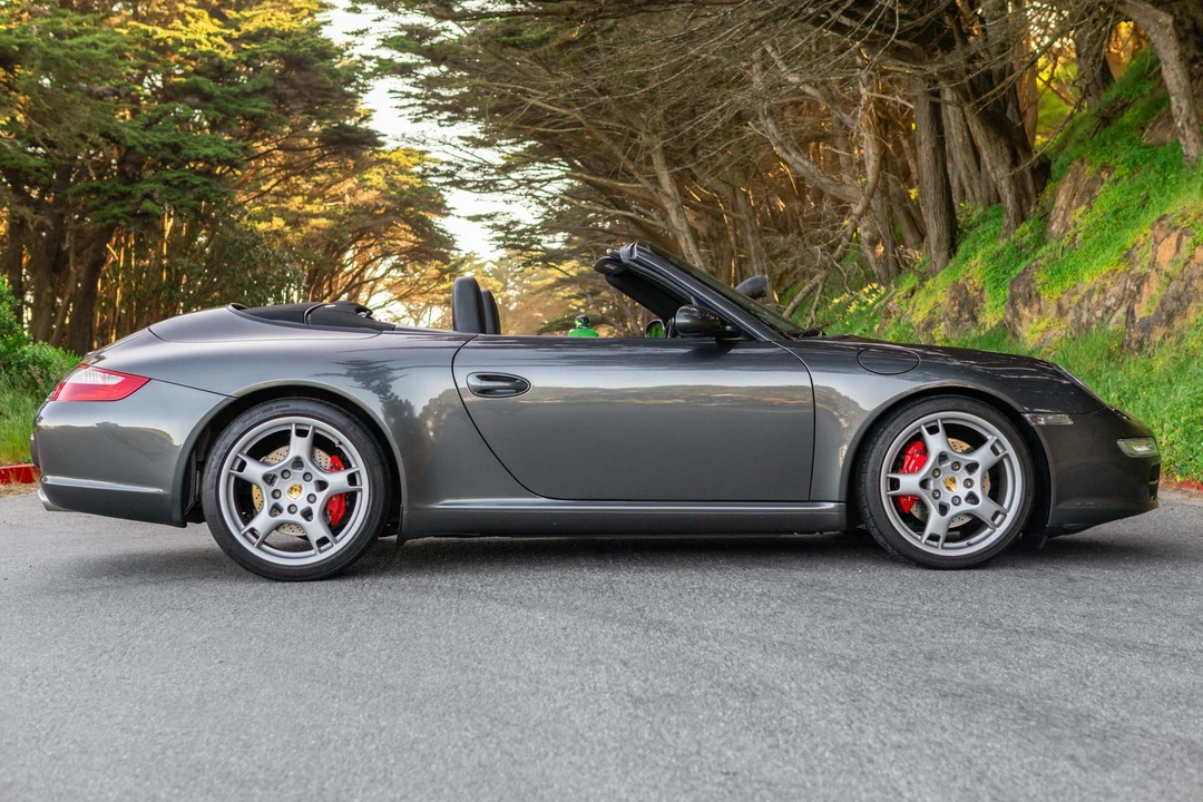 2005 Porsche 997 Carrera S - Image 4 of 31
