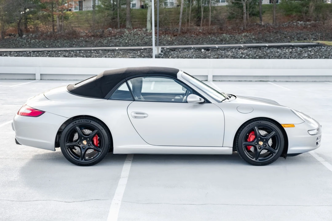 2005 Porsche 997 Carrera S - Image 7 of 31
