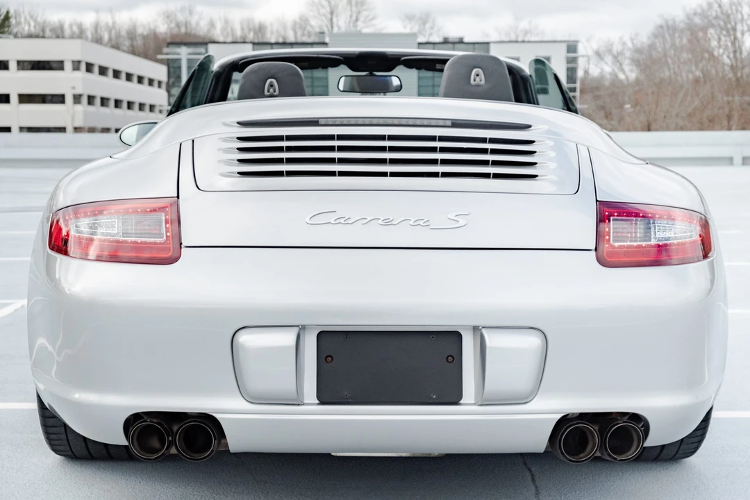 2005 Porsche 997 Carrera S - Image 15 of 31