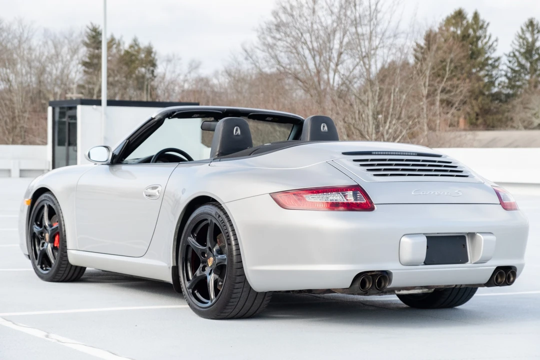 2005 Porsche 997 Carrera S - Image 12 of 31