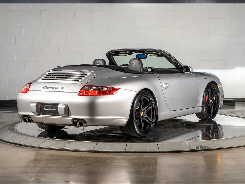 2005 Porsche 997 Carrera S - Image 9 of 31