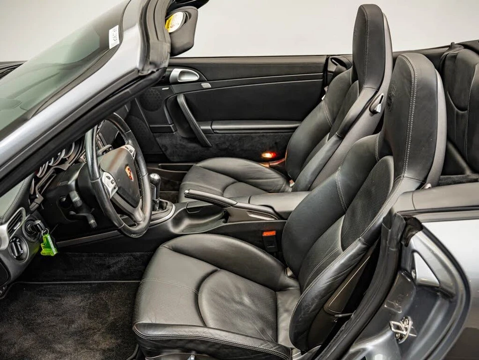 2005 Porsche 997 Carrera S - Image 5 of 31