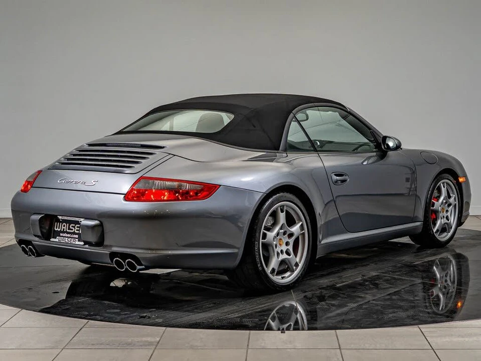 2005 Porsche 997 Carrera S - Image 8 of 31