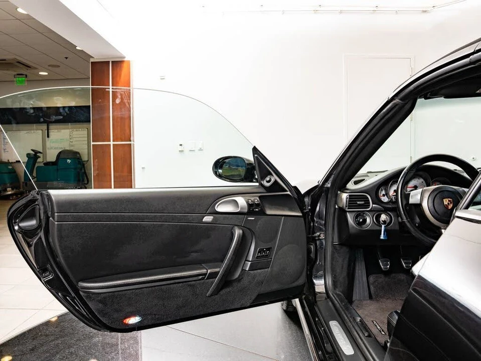 2005 Porsche 997 Carrera S - Image 29 of 31