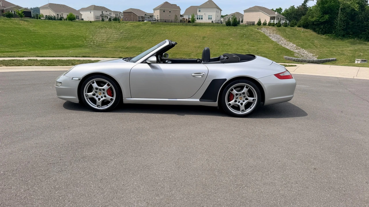 2005 Porsche 997 Carrera S - Image 11 of 31