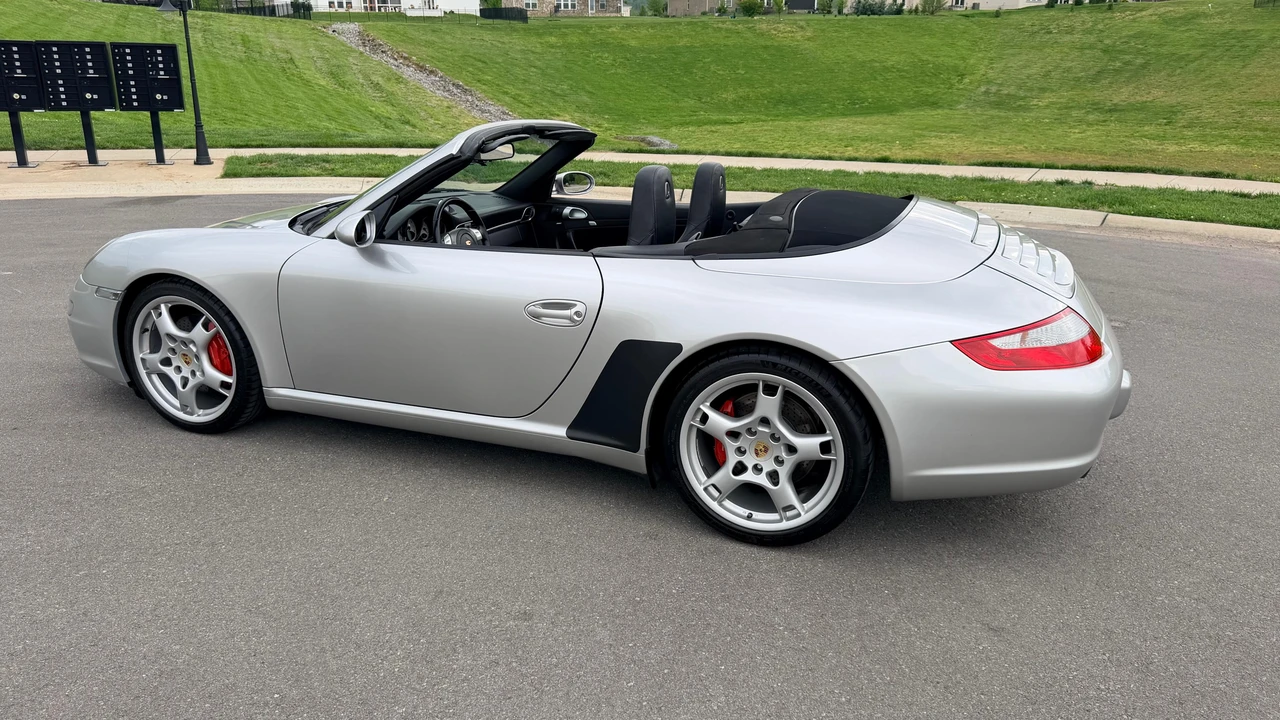 2005 Porsche 997 Carrera S - Image 12 of 31