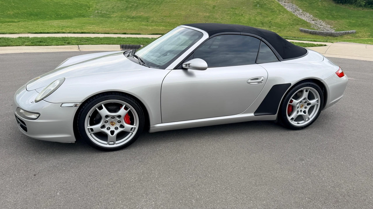 2005 Porsche 997 Carrera S - Image 28 of 31