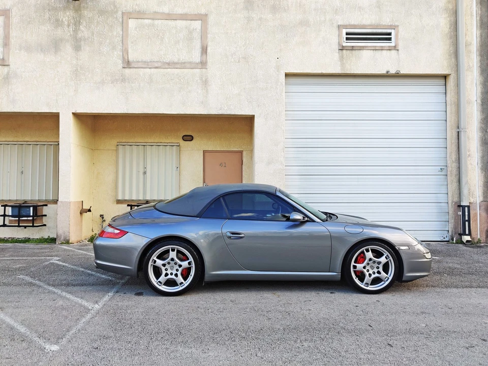 2005 Porsche 997 Carrera S - Image 11 of 31