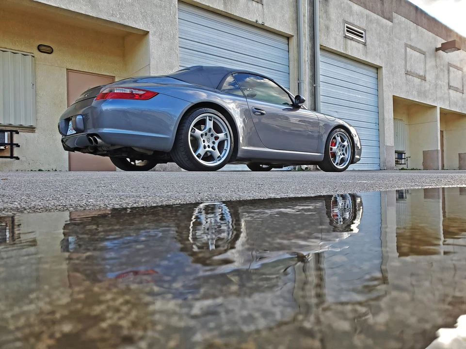 2005 Porsche 997 Carrera S - Image 9 of 31
