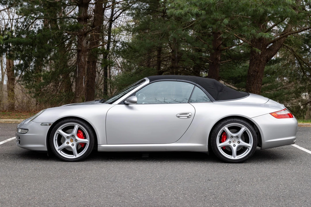 2005 Porsche 997 Carrera S - Image 8 of 24