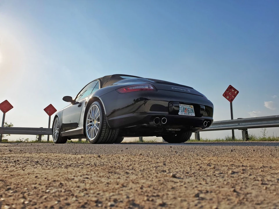 2005 Porsche 997 Carrera S - Image 12 of 31
