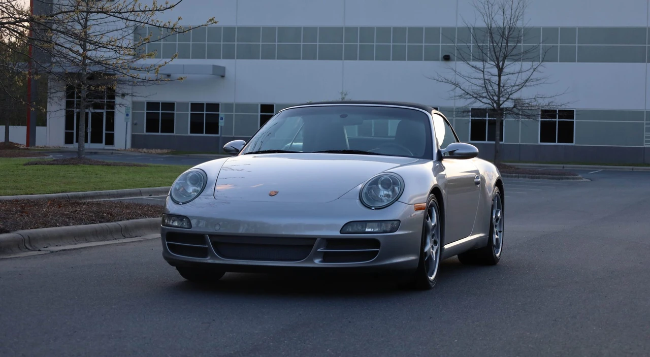 2005 Porsche 997 Carrera S - Image 25 of 31