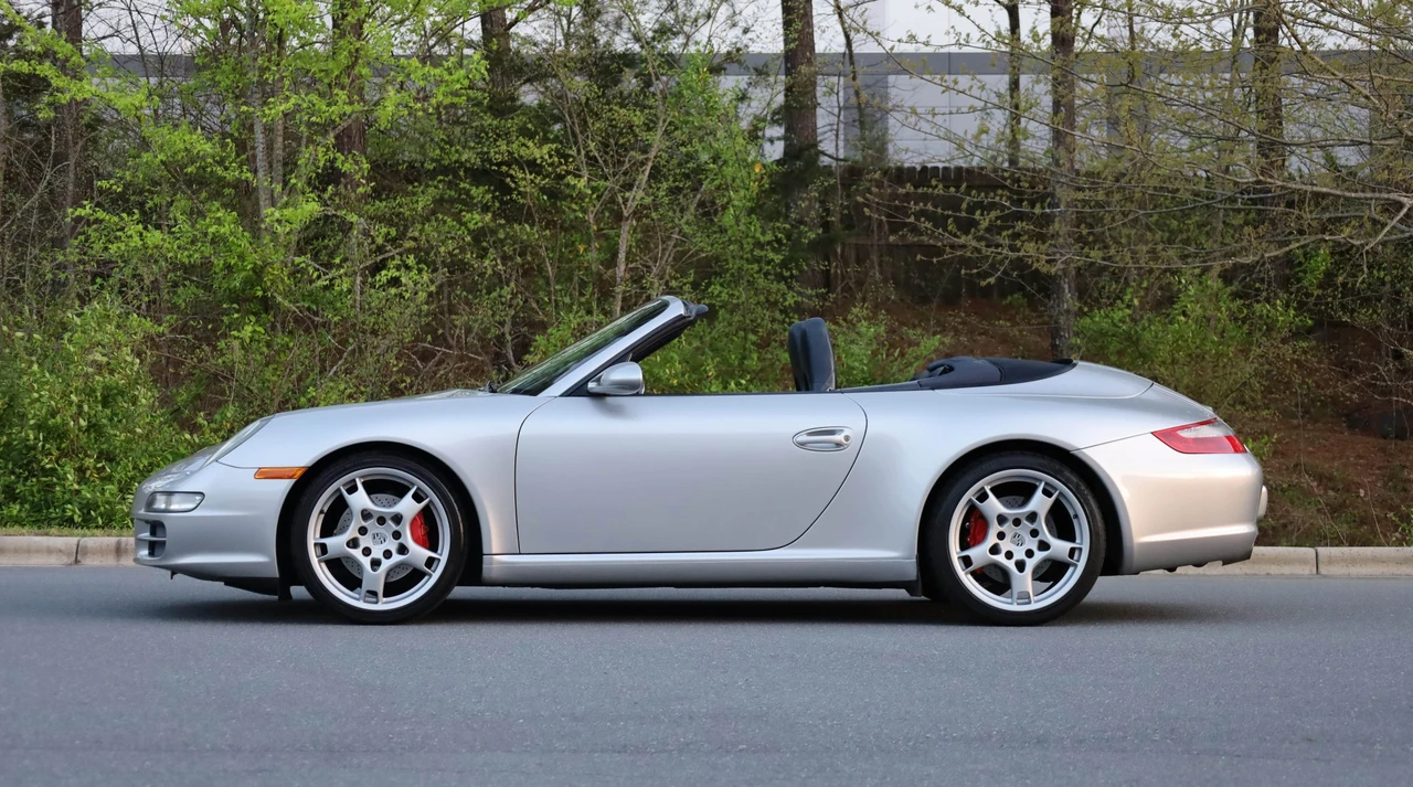 2005 Porsche 997 Carrera S - Image 11 of 31