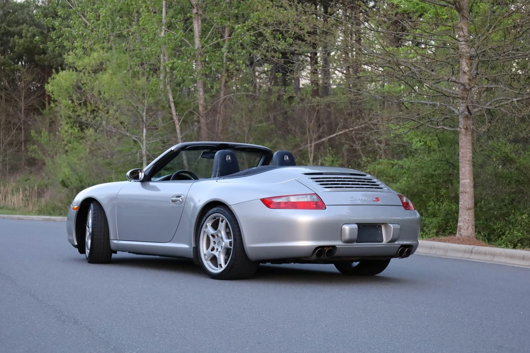 2005 Porsche 997 Carrera S - Image 12 of 31