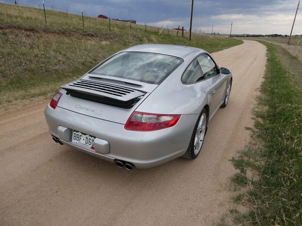 2005 Porsche 997 Carrera S - Image 10 of 31