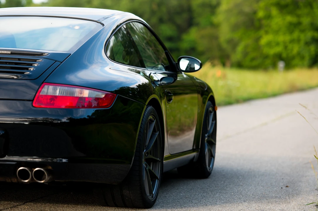 2005 Porsche 997 Carrera S - Image 13 of 31