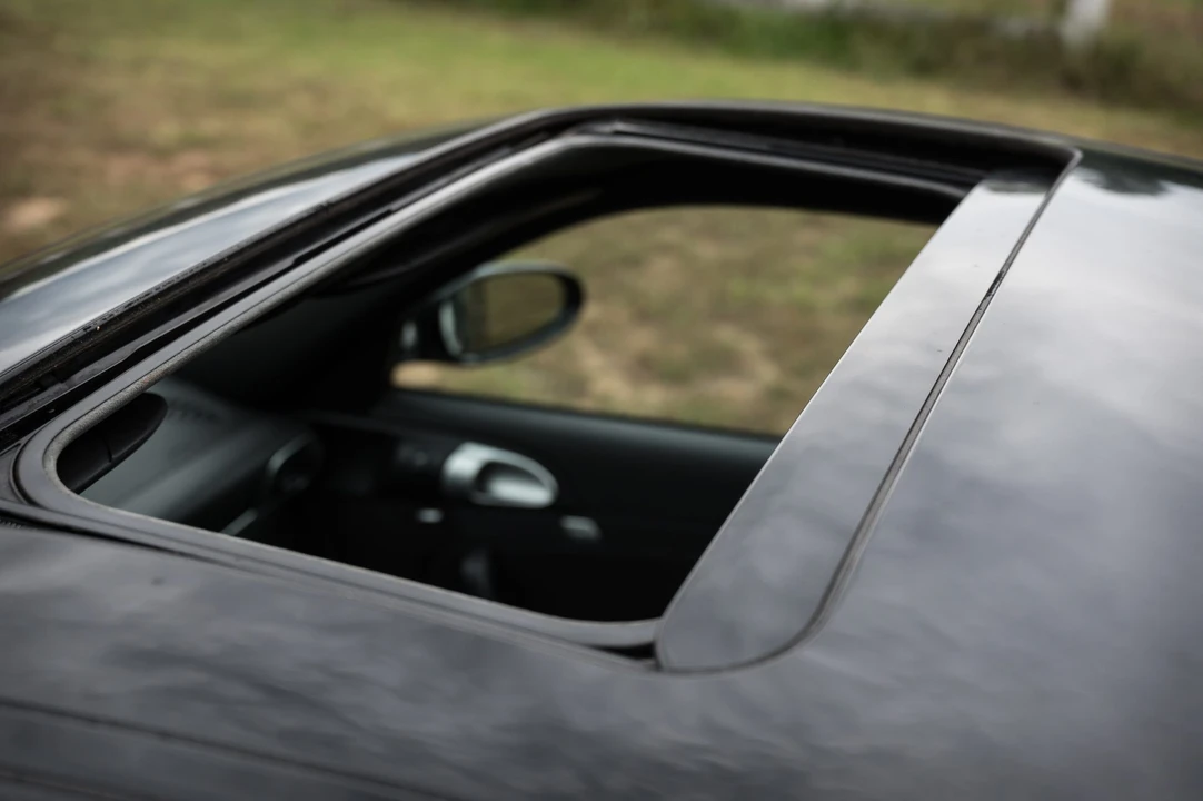 2005 Porsche 997 Carrera S - Image 20 of 31