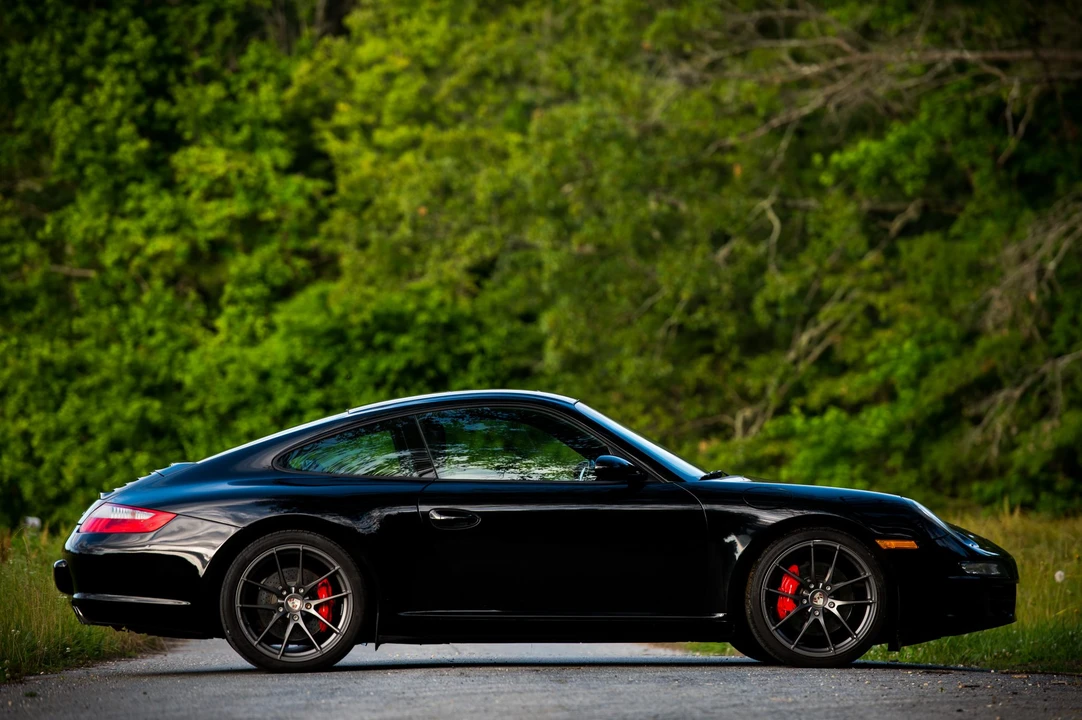 2005 Porsche 997 Carrera S - Image 7 of 31