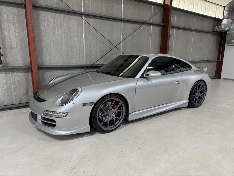 2005 Porsche 997 Carrera S - Image 10 of 31