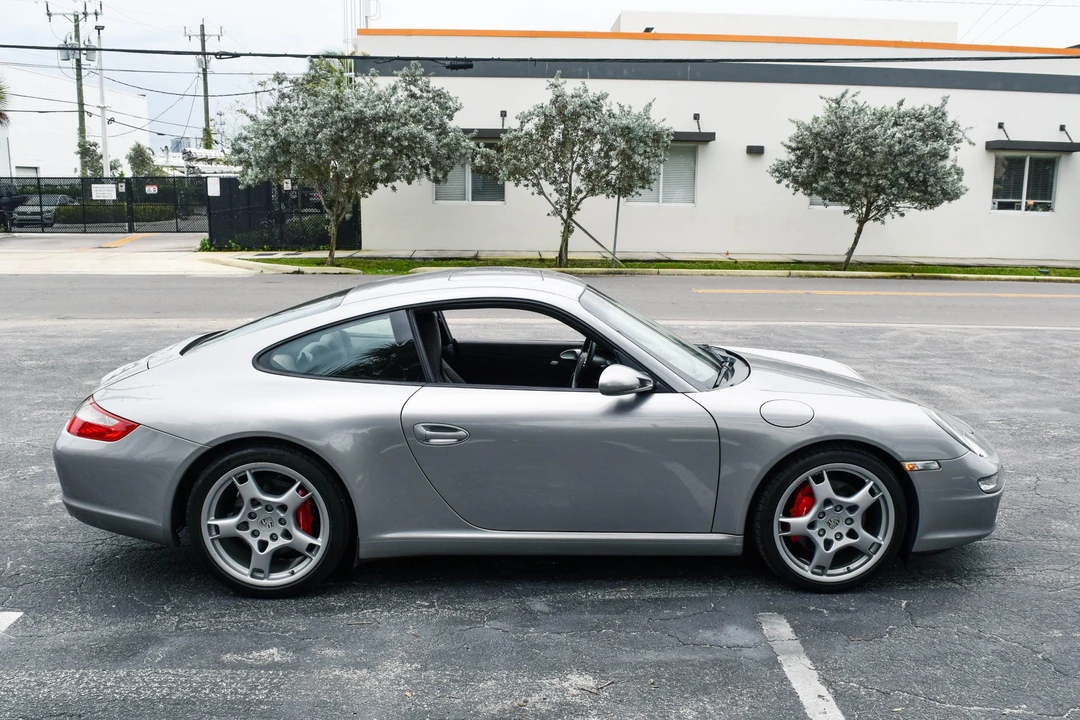 2005 Porsche 997 Carrera S - Image 25 of 31