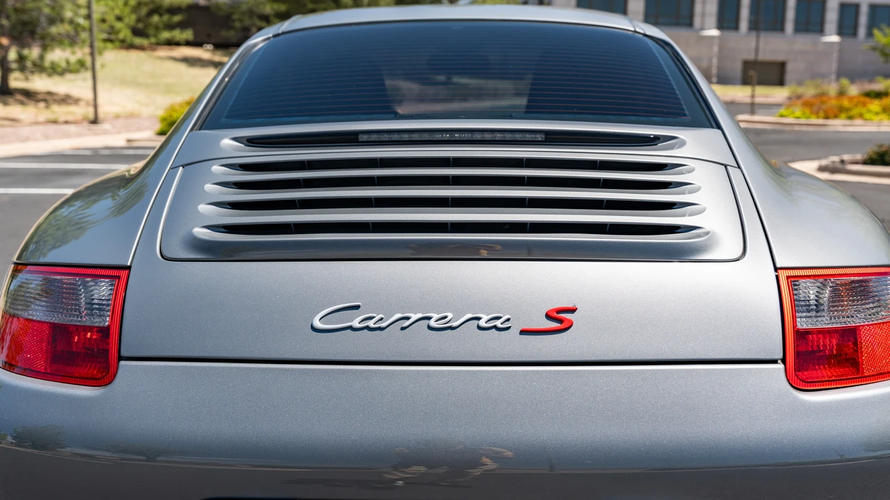 2005 Porsche 997 Carrera S - Image 28 of 31