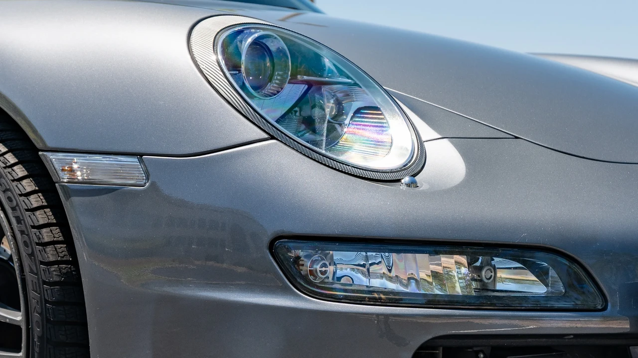 2005 Porsche 997 Carrera S - Image 15 of 31