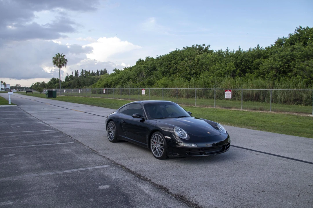 2005 Porsche 997 Carrera S - Image 17 of 31
