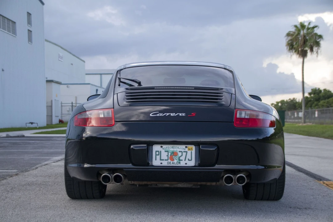 2005 Porsche 997 Carrera S - Image 11 of 31