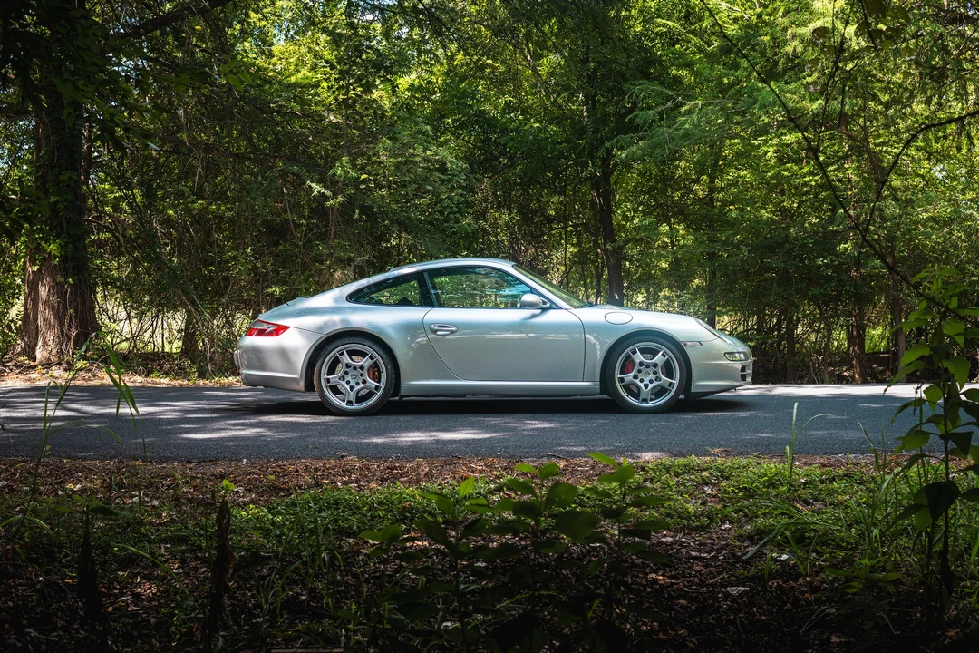 2005 Porsche 997 Carrera S - Image 8 of 31