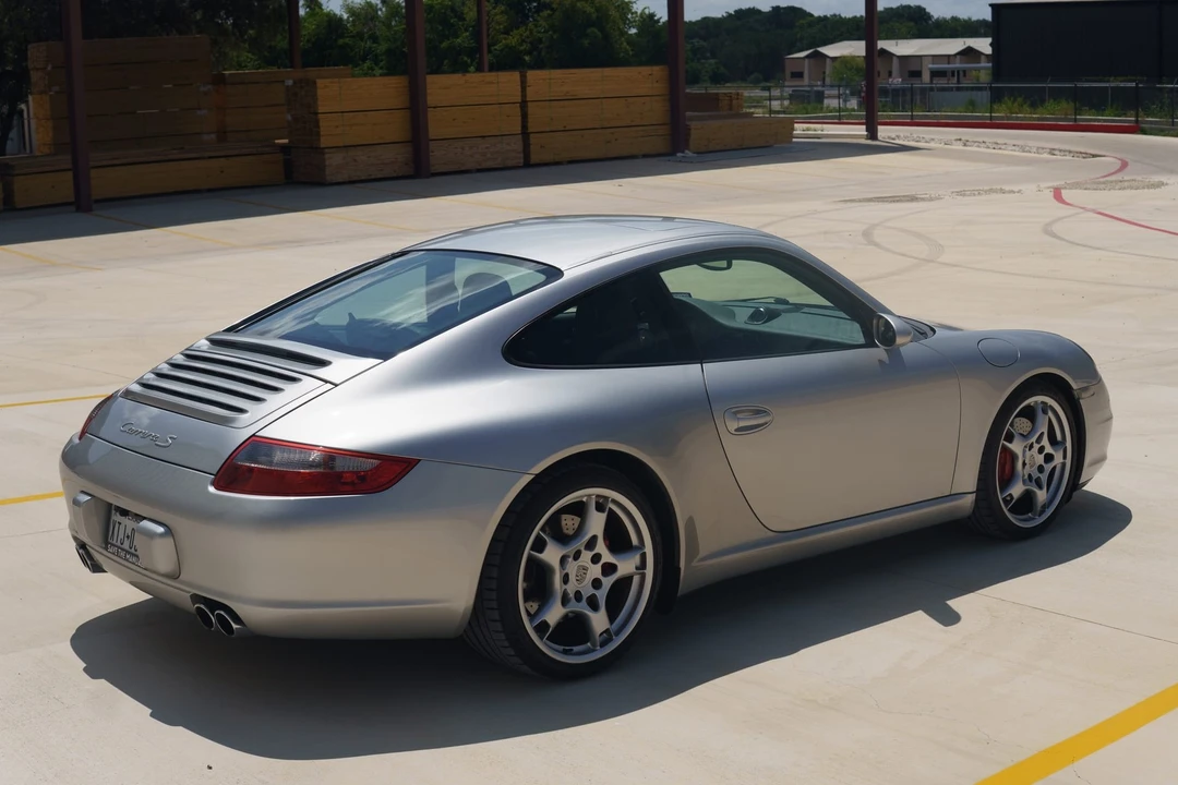 2005 Porsche 997 Carrera S - Image 24 of 31