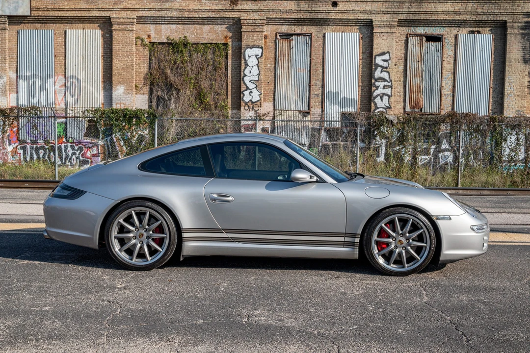 2005 Porsche 997 Carrera S - Image 8 of 31