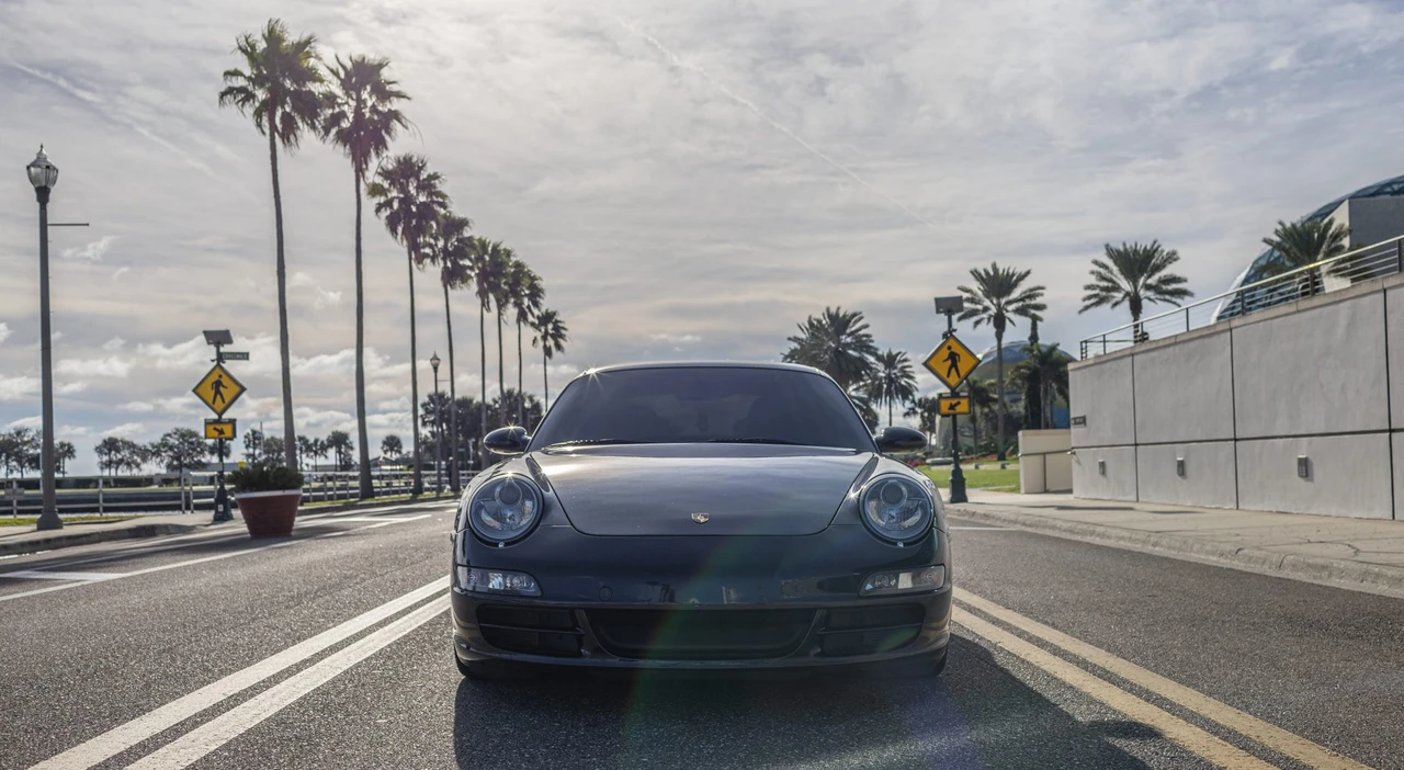 2005 Porsche 997 Carrera S - Image 10 of 31