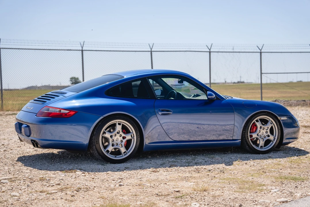 2005 Porsche 997 Carrera S - Image 16 of 31