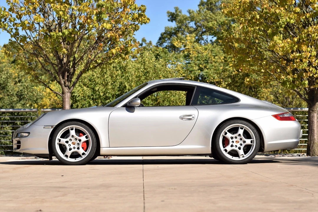 2005 Porsche 997 Carrera S - Image 12 of 31