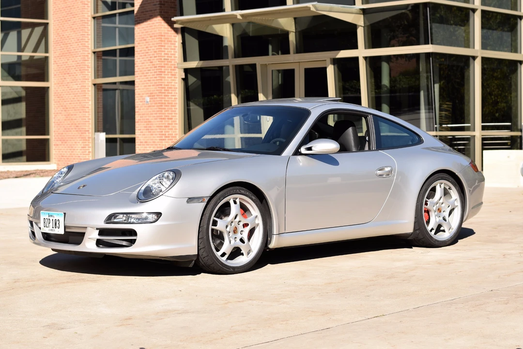2005 Porsche 997 Carrera S - Image 10 of 31
