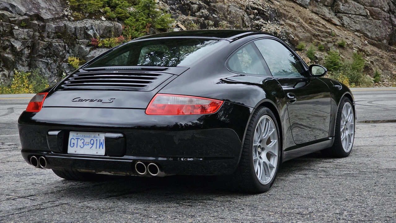 2005 Porsche 997 Carrera S - Image 16 of 31