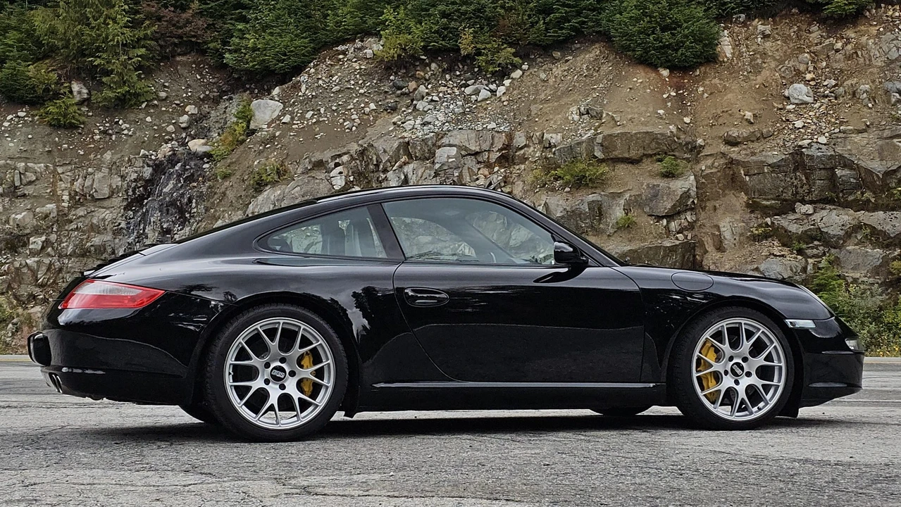 2005 Porsche 997 Carrera S - Image 22 of 31