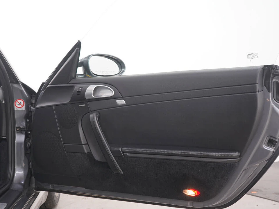 2005 Porsche 997 Carrera S - Image 10 of 31