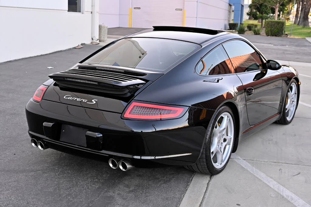 2005 Porsche 997 Carrera S - Image 8 of 31