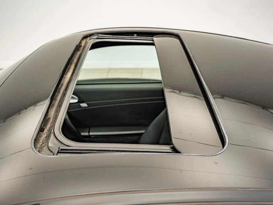 2005 Porsche 997 Carrera S - Image 16 of 31