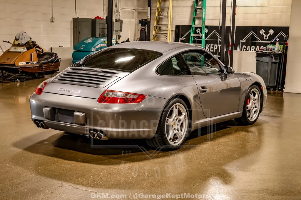 2005 Porsche 997 Carrera S - Image 8 of 31