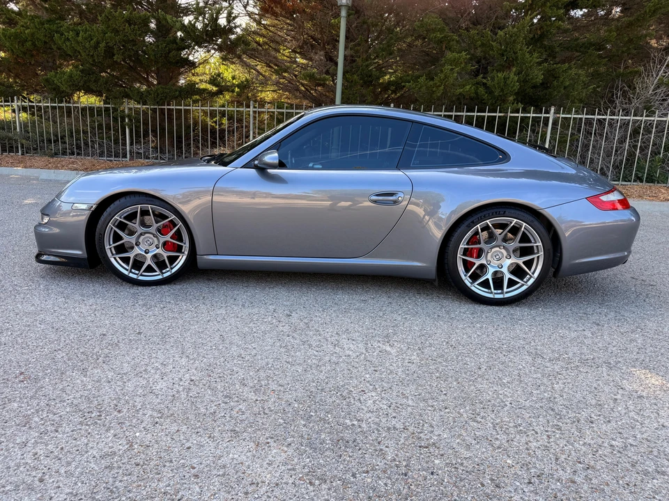 2005 Porsche 997 Carrera S - Image 9 of 31