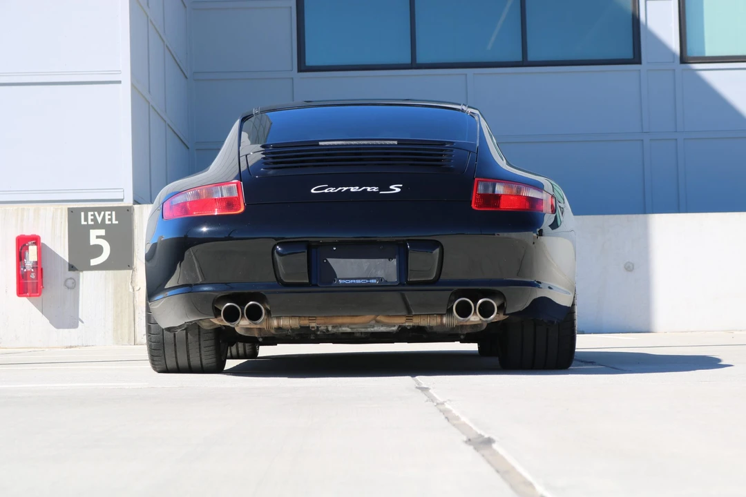 2005 Porsche 997 Carrera S - Image 8 of 31