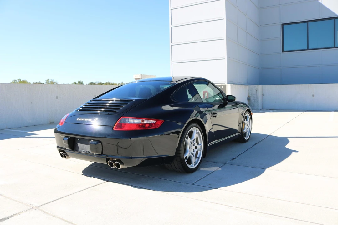 2005 Porsche 997 Carrera S - Image 7 of 31