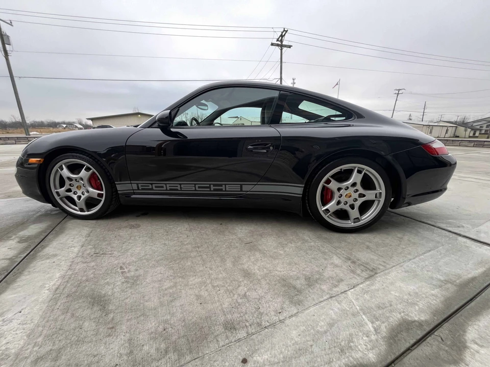 2005 Porsche 997 Carrera S - Image 9 of 31