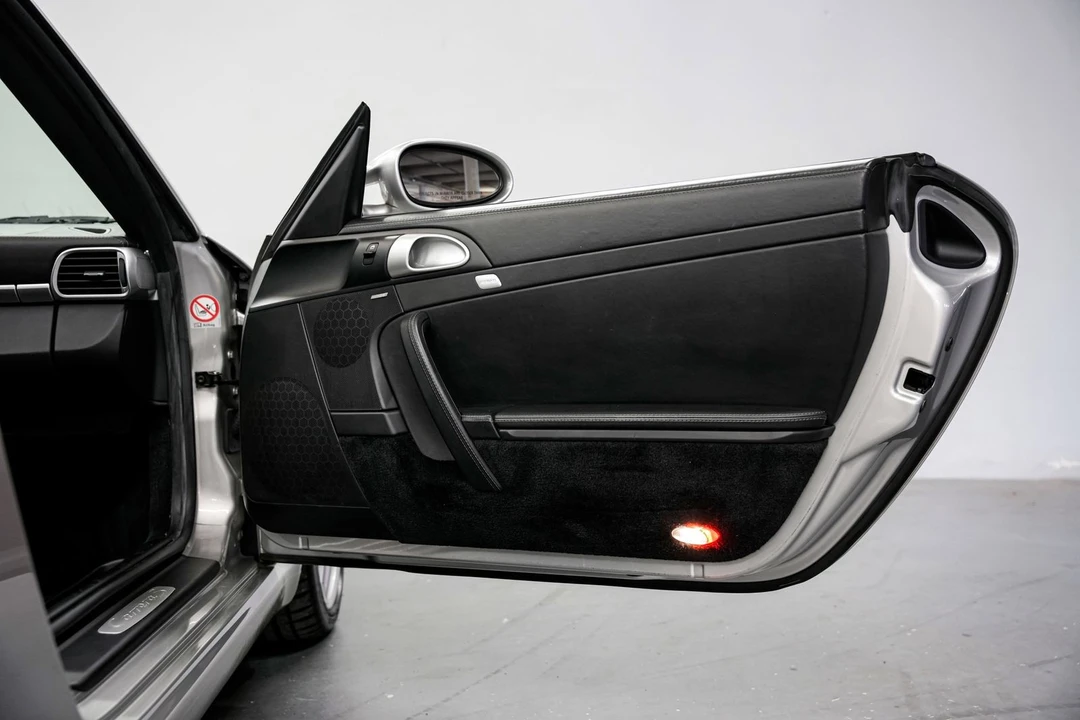 2005 Porsche 997 Carrera S - Image 25 of 31