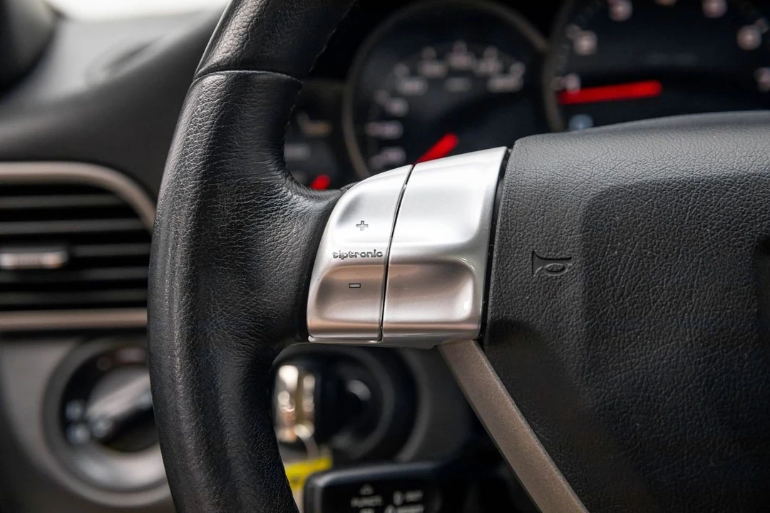 2005 Porsche 997 Carrera - Image 25 of 31