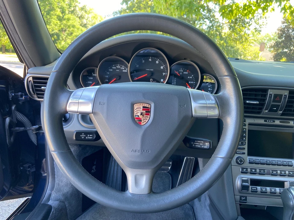 2005 Porsche 997 Carrera - Image 10 of 25