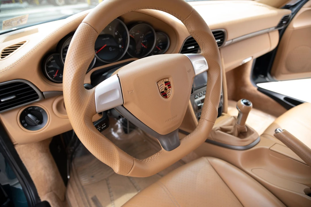 2005 Porsche 997 Carrera - Image 14 of 19